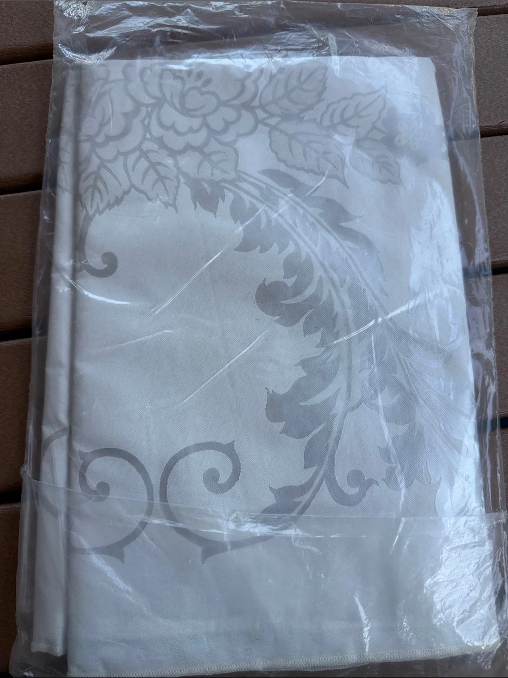 Satinesque Vintage Tablecloth NEW 52x52